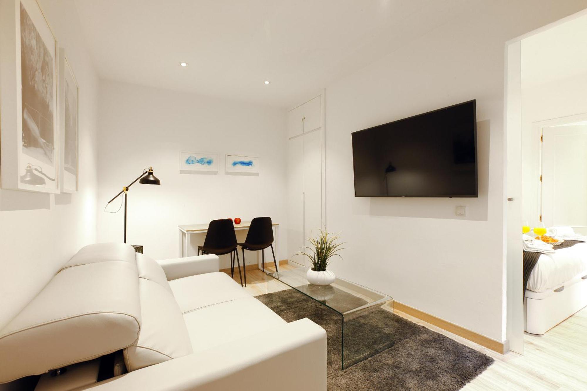 Atocha Suite - Barrio De Las Letras Madrid Bagian luar foto